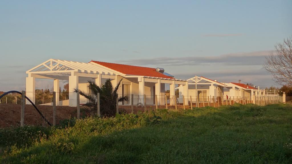 White Villas Douneika  Exteriör bild