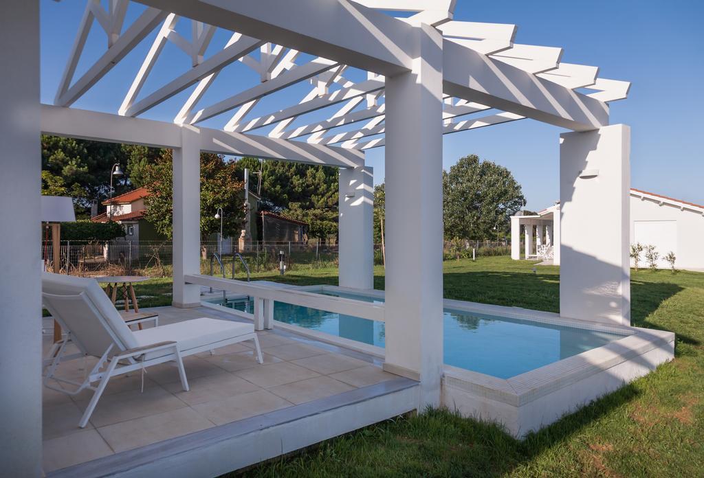 White Villas Douneika  Exteriör bild