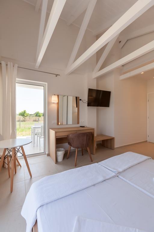 White Villas Douneika  Exteriör bild