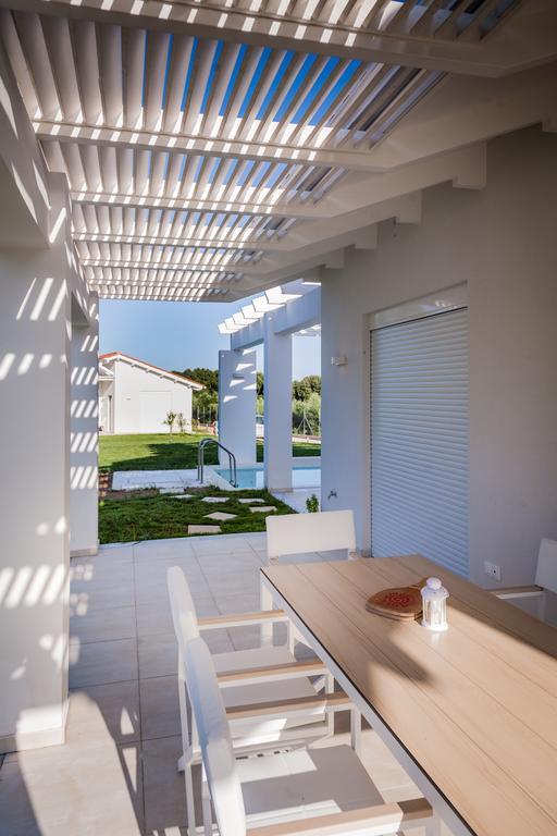 White Villas Douneika  Exteriör bild